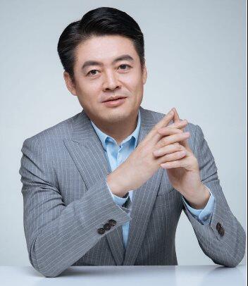 赵若宇照片.png